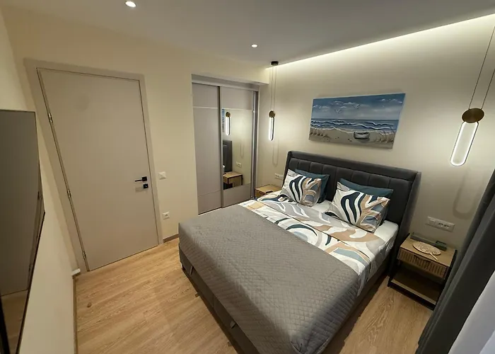 Appartement Azure Ionian *